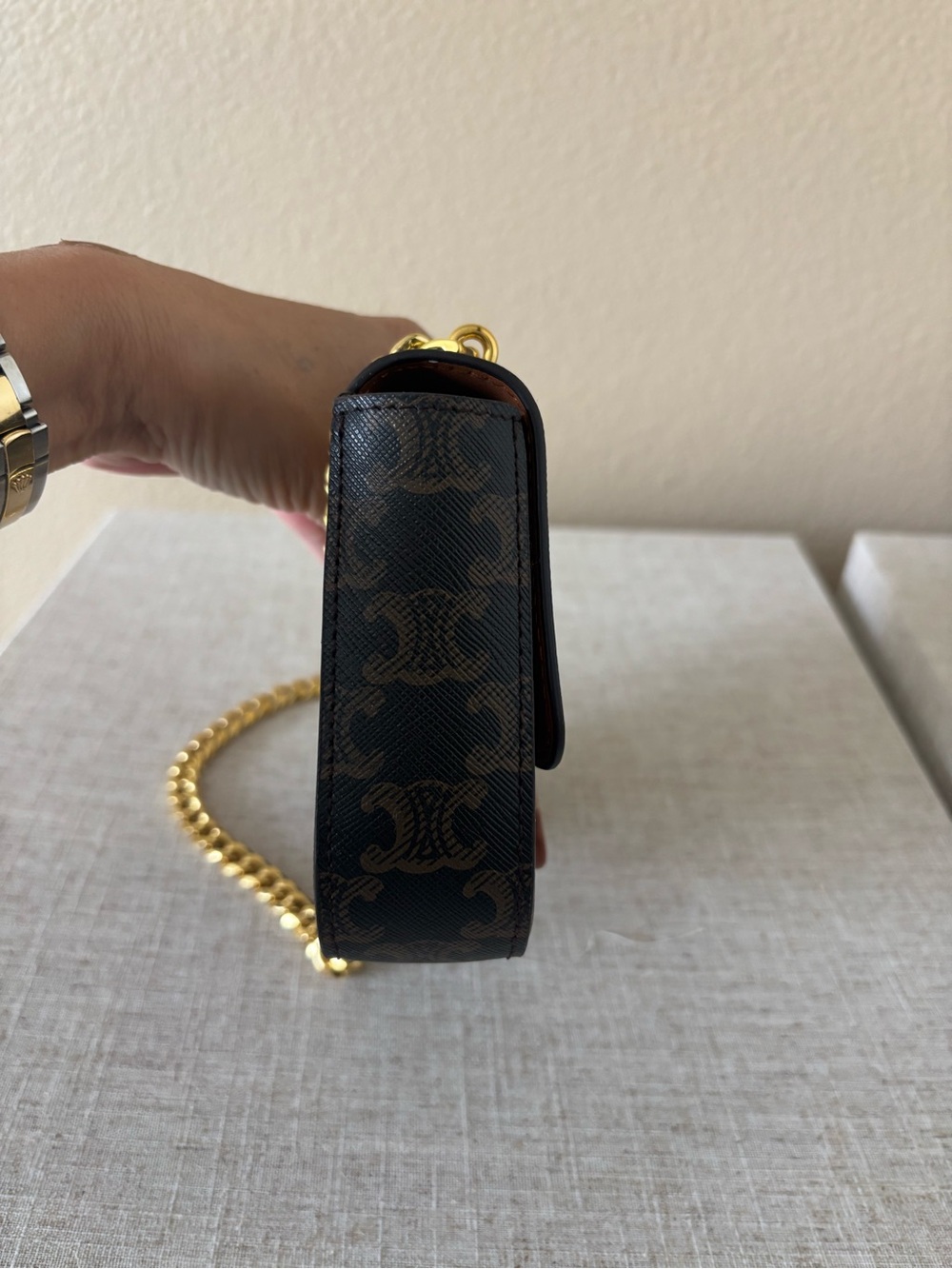 Like new Celine Cuir Triomphe bag - Picture 4 of 9